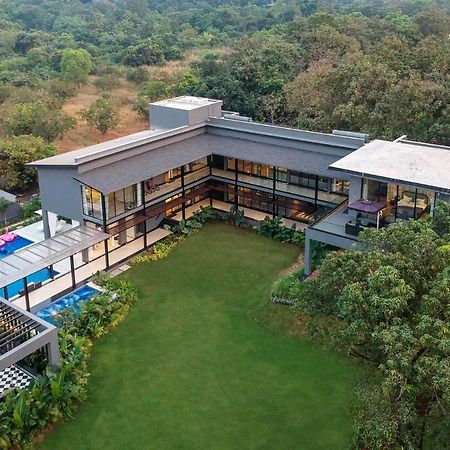 Stayvista At The Charcoal Villa Luxury Collection Alībāg Eksteriør bilde