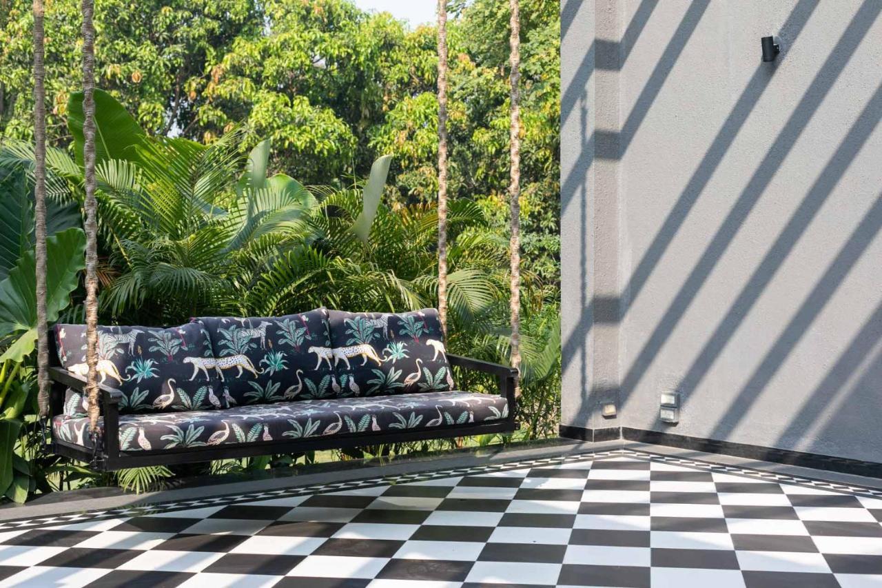 Stayvista At The Charcoal Villa Luxury Collection Alībāg Eksteriør bilde