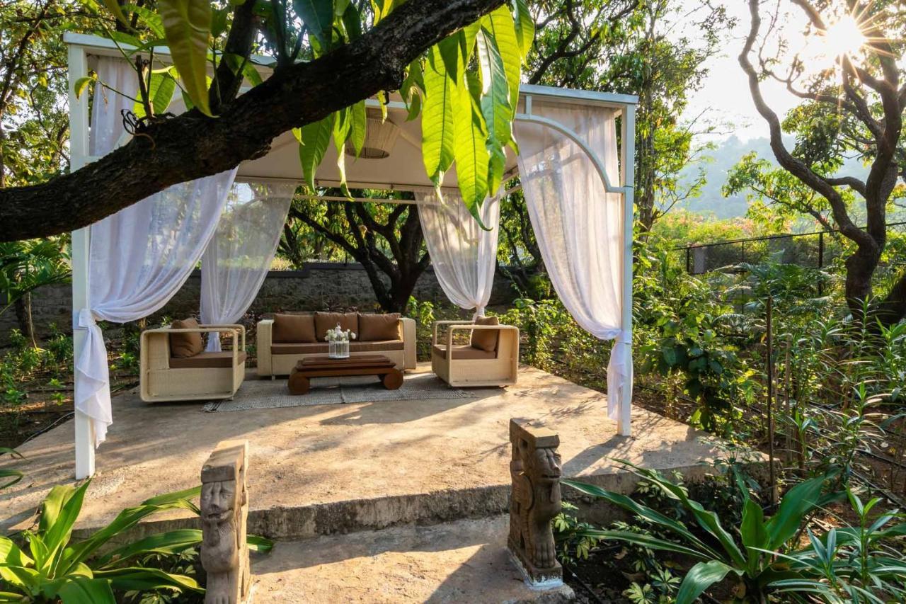 Stayvista At The Charcoal Villa Luxury Collection Alībāg Eksteriør bilde