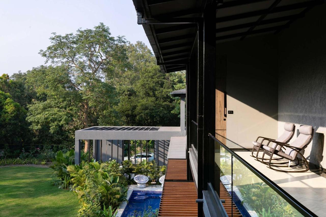 Stayvista At The Charcoal Villa Luxury Collection Alībāg Eksteriør bilde