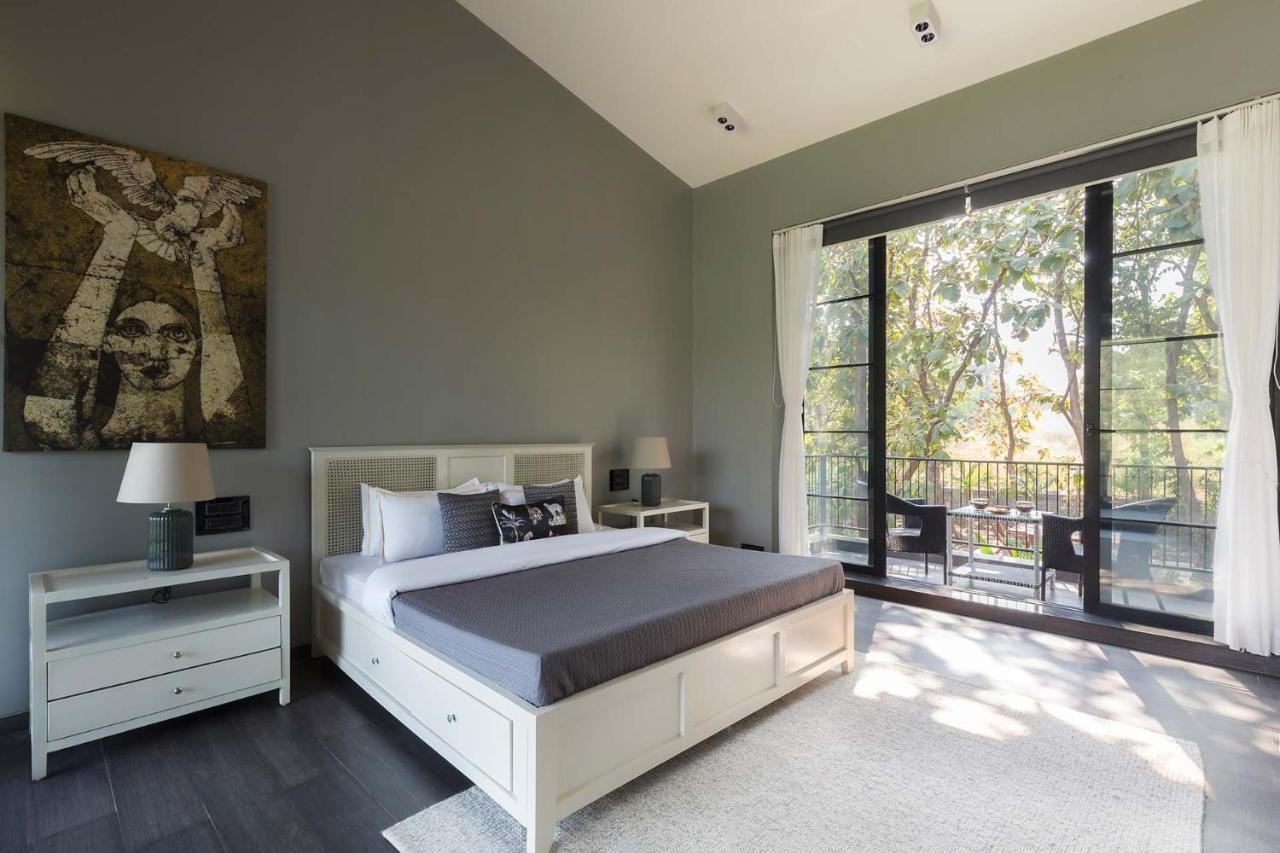 Stayvista At The Charcoal Villa Luxury Collection Alībāg Eksteriør bilde