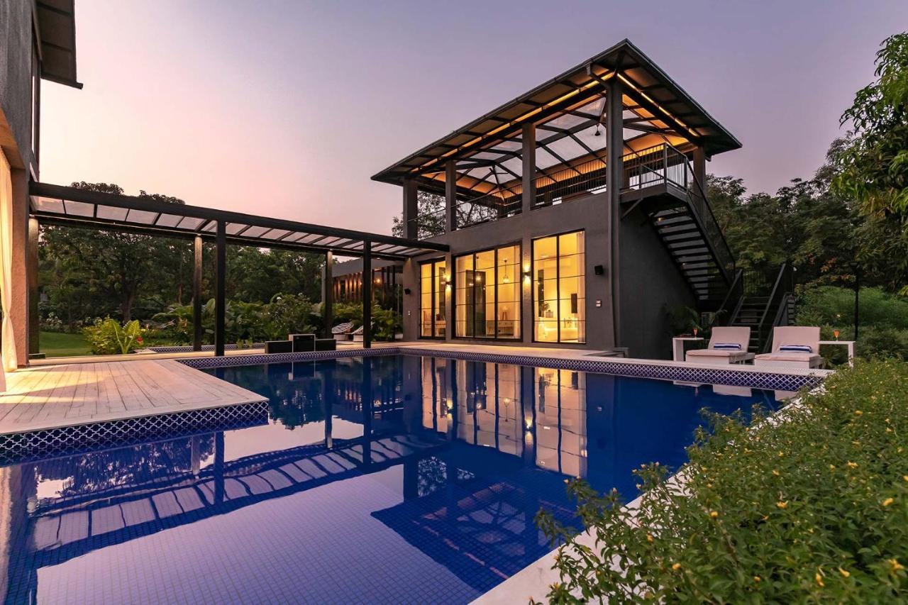 Stayvista At The Charcoal Villa Luxury Collection Alībāg Eksteriør bilde
