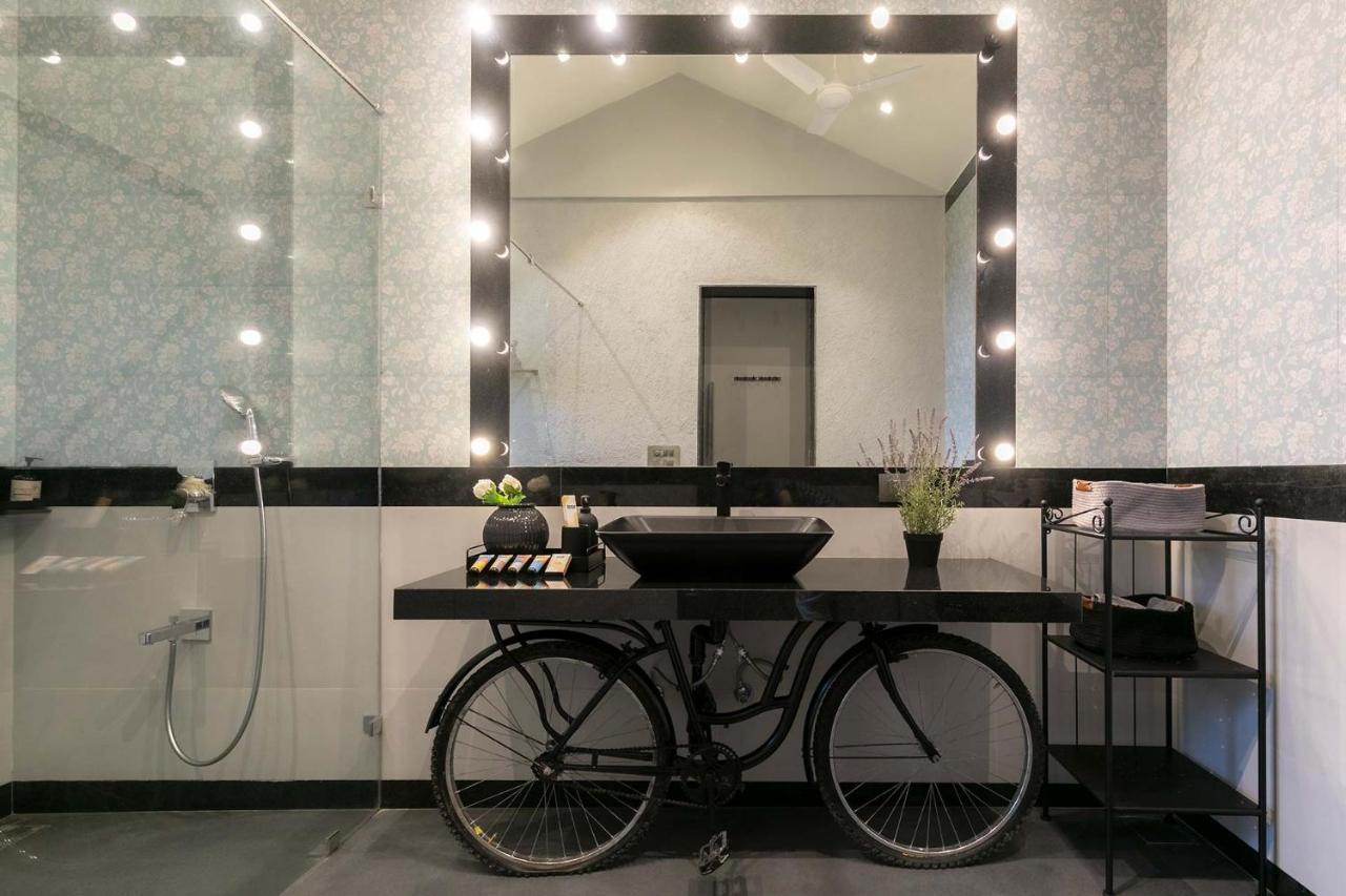 Stayvista At The Charcoal Villa Luxury Collection Alībāg Eksteriør bilde